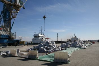 fishmeal2008_350.jpg
